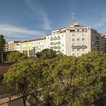Avila Saldanha Apartment