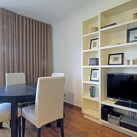 Avila Saldanha * Лиссабон